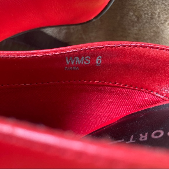 Report Ivara red point toe block heel mules - Picture 8 of 12